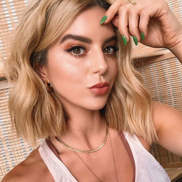 @michelletakeaim