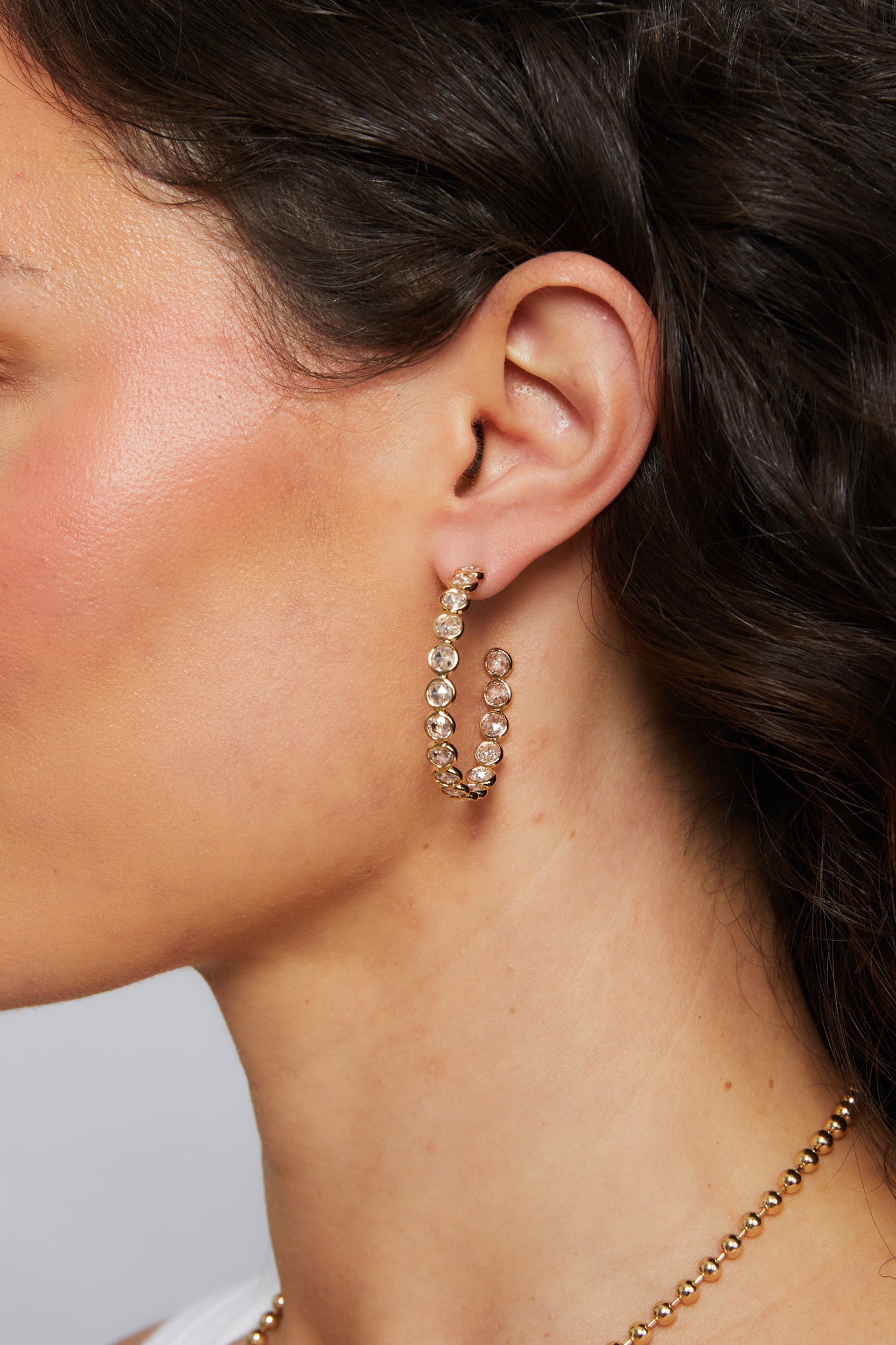 Lynda Hoops