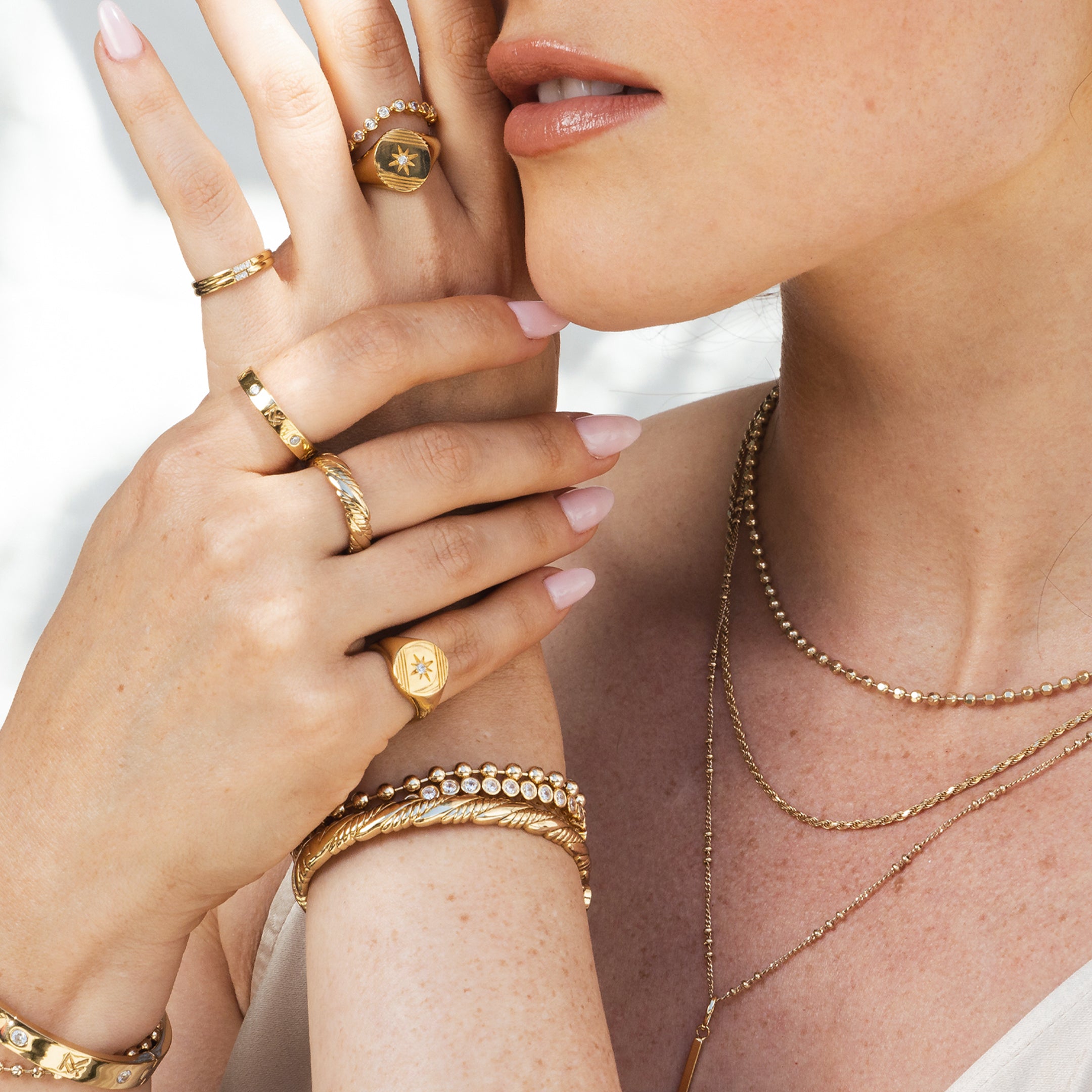 Miranda Frye Lisa Ring - Gold main image 1