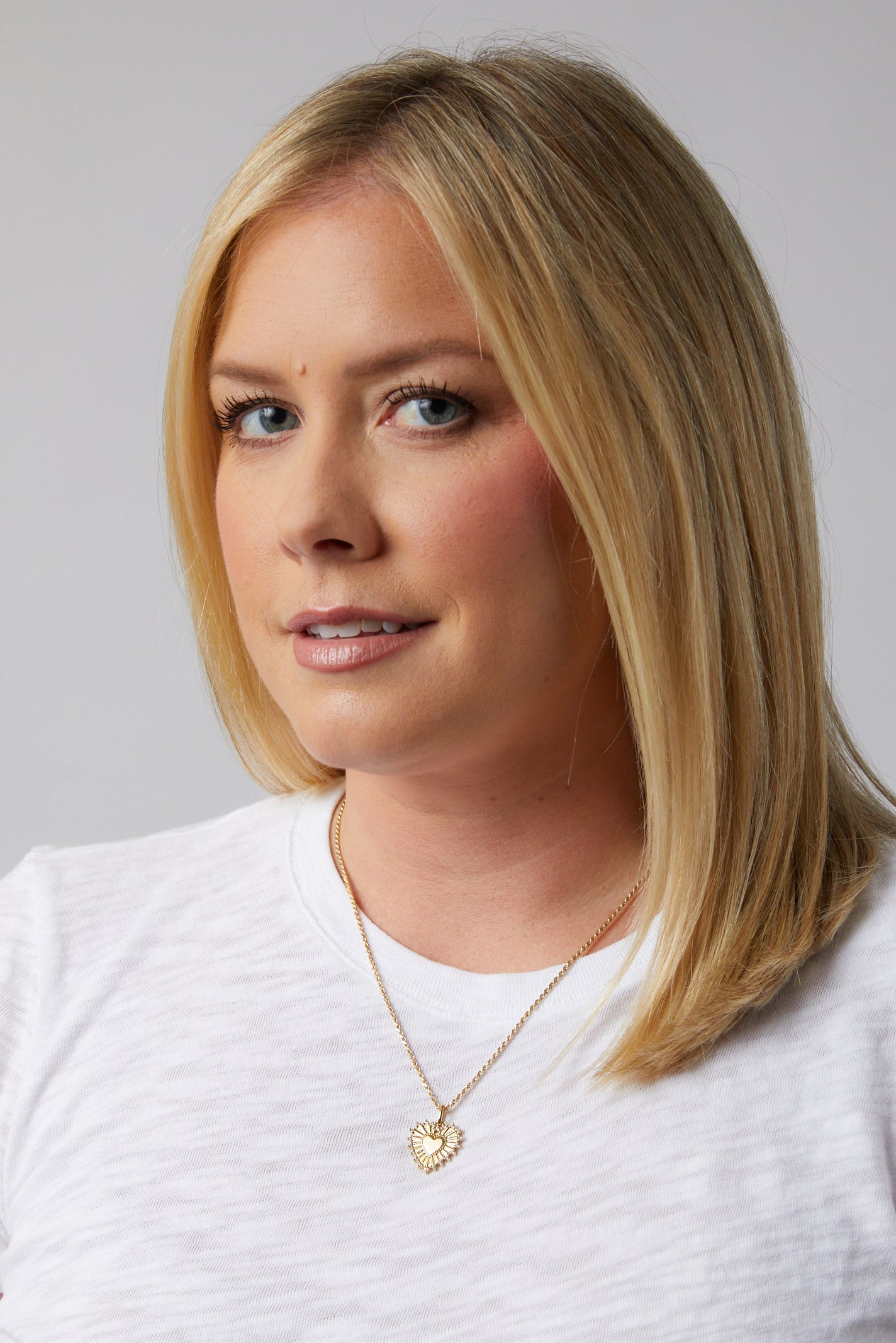 Keep Bryan wearing the gold Kate chain with the gold eternal charm.